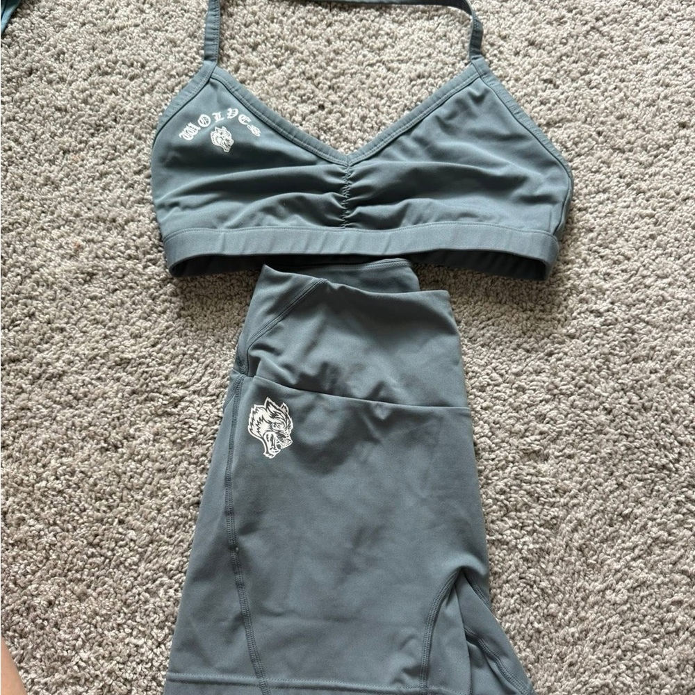 Darc sport blue/ grey  Sports Bra and shorts Set M